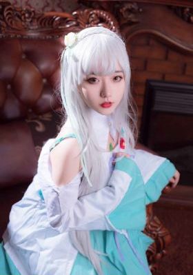 A片一代女皇一级毛片_BD免费播放
