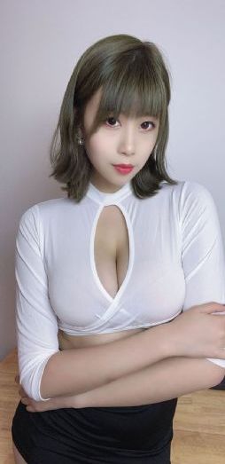 黄色网址免费在线播放_高清蓝光在线观